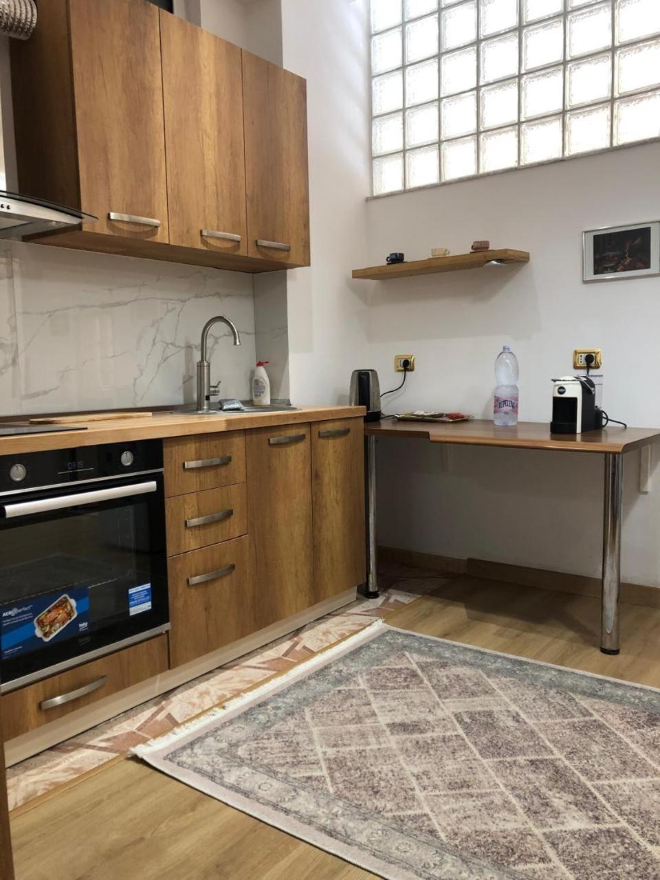 Sweet Wilson Square Apartment Tirana