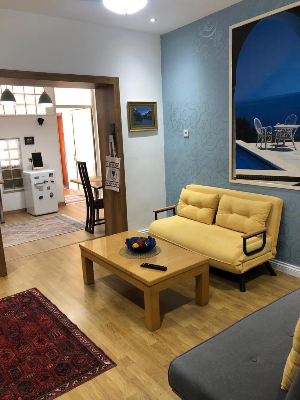 Apartment Sweet Wilson Square